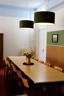 35-6456-eettafel-217x325.jpg